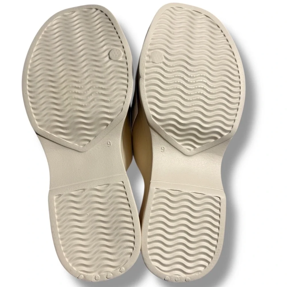 NWT Lili & Oumer Women Cream Platform Slide Sandals Mules Sz 9